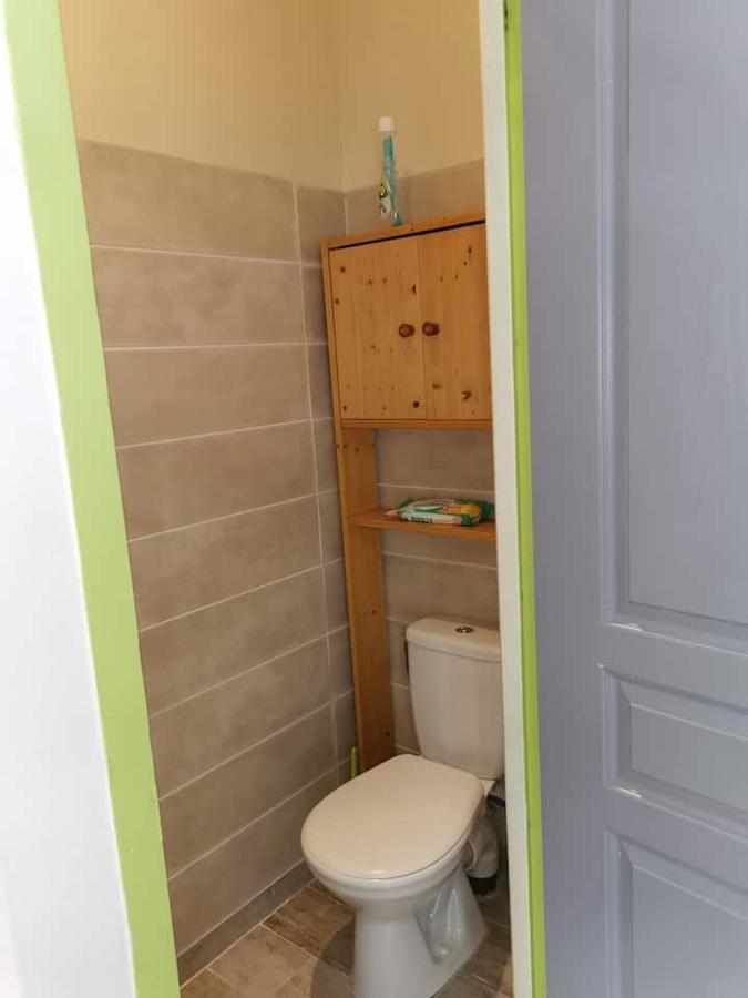 Appartement Agreable Et Spacieux Ensoleille Valros Exterior photo